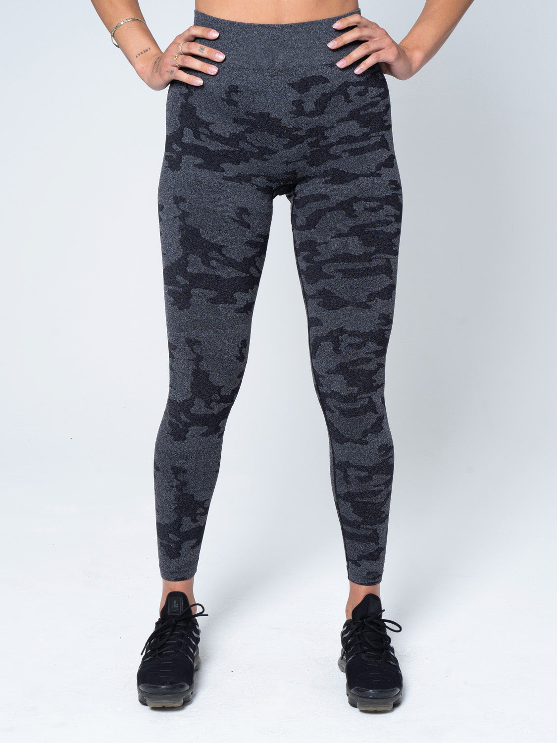 Rawgear Women Seamless Camo Booty Leggings - RG2002