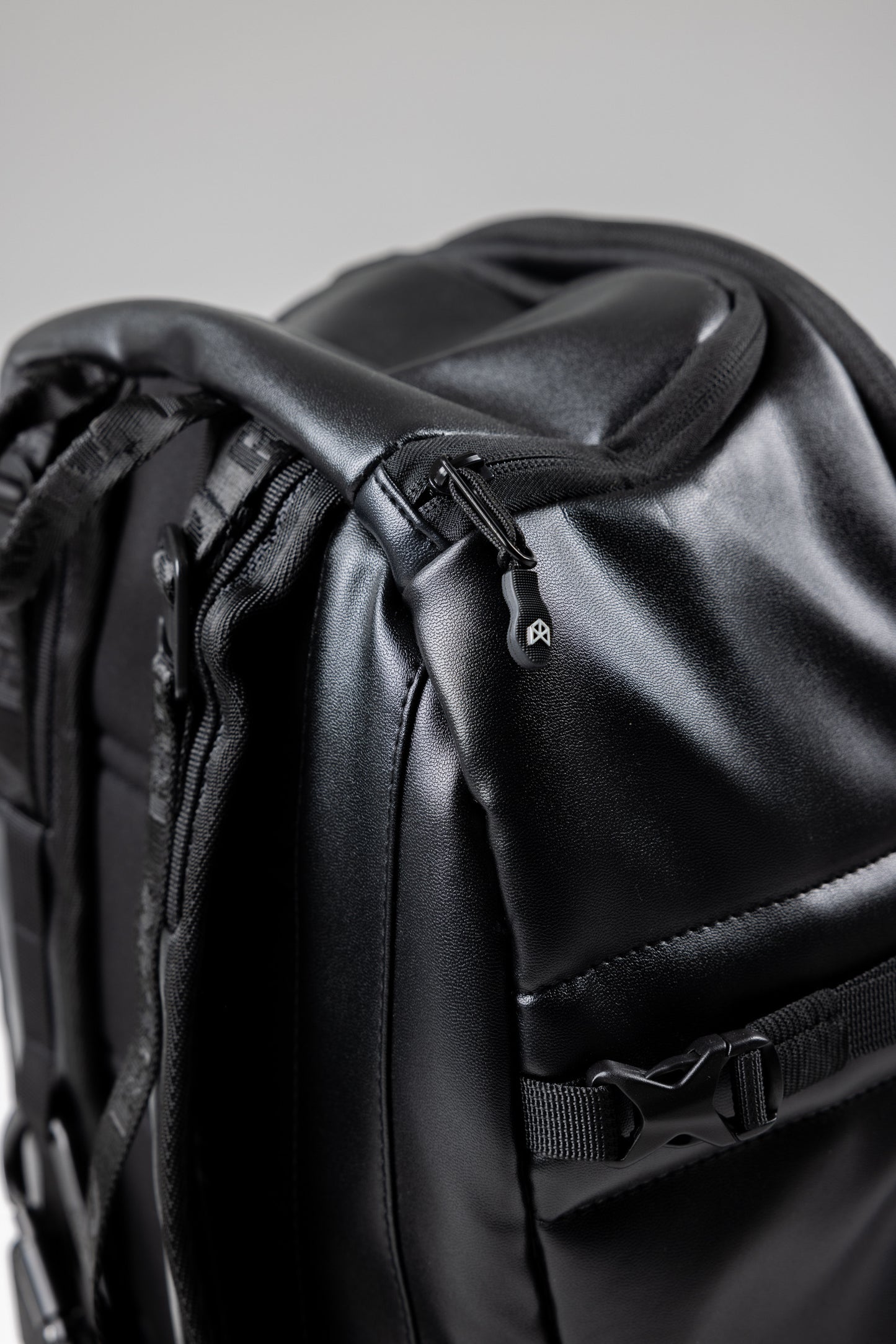 TACTICAL GEAR BAG